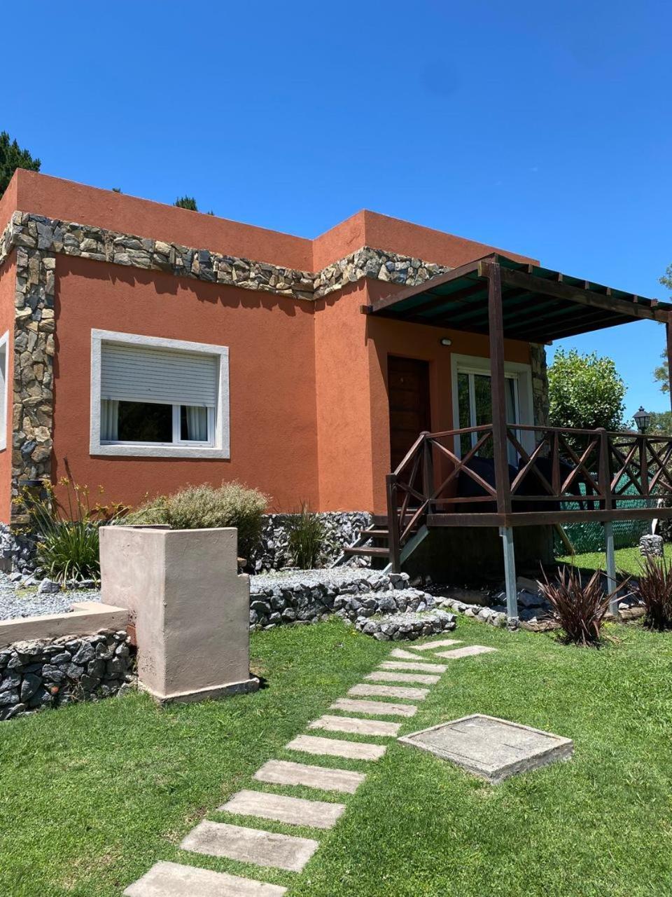 Icalma De La Sierra Aparthotel Tandil Kültér fotó